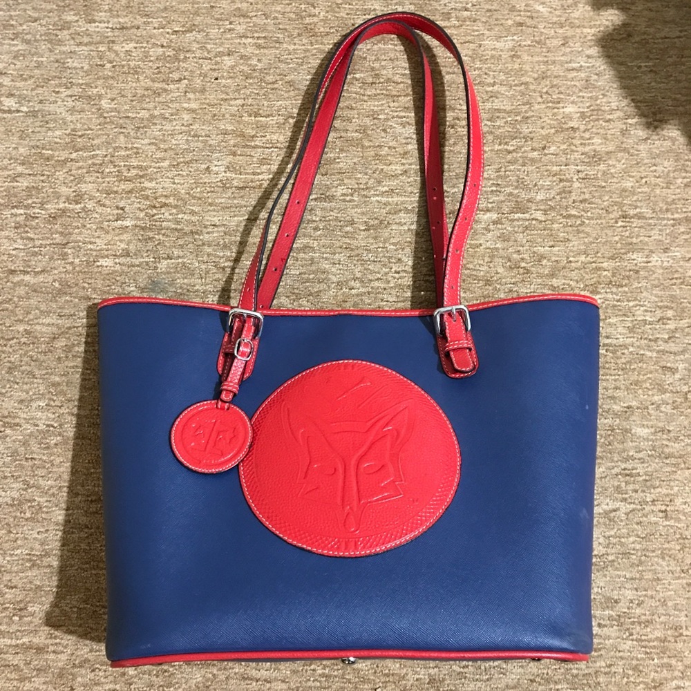 Tucker Tweed James River Carry All Purse